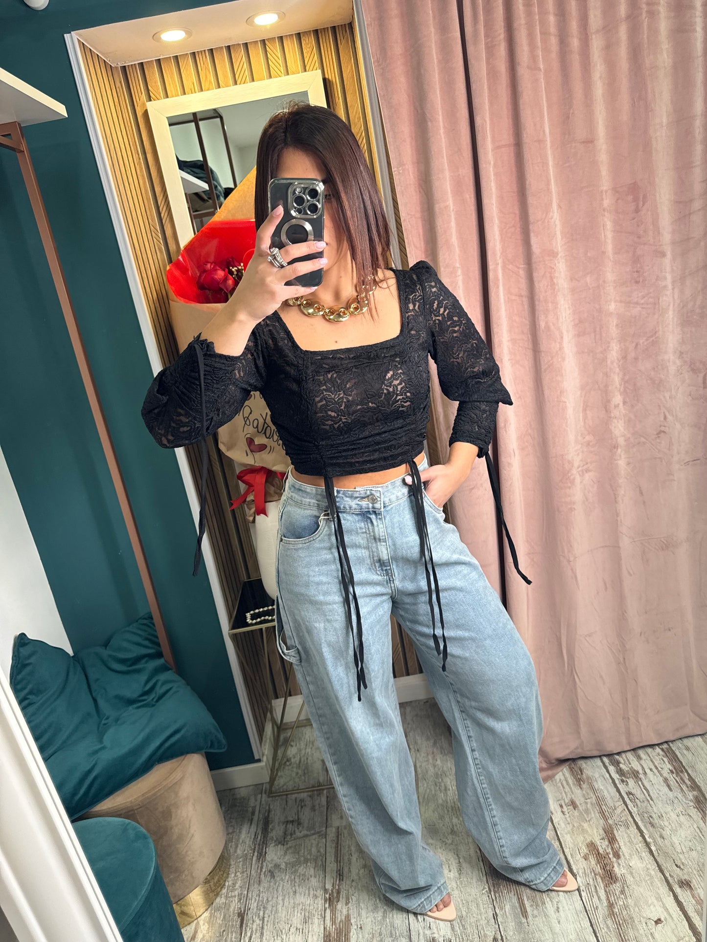 Top merletto nero